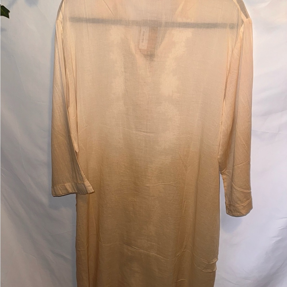 Light Cream Embroidered Button-Front Blouse - Picture 10 of 10